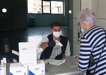 L'Ajuntament de Peníscola avança aquesta setmana el repartiment de màscares per als veïns majors de 65 anys