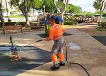 Peníscola suma ja més de 2000 hores de treballs de desinfecció de vials, espais i edificis públics des del mes de març