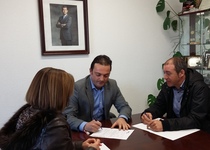 L’Ajuntament de Peníscola firma un conveni de col·laboració amb la residència concertada de la tercera edat ubicada en el municipi