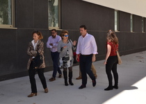 El Ayuntamiento de Peñíscola trabaja en las mejoras del entorno del nuevo Centro de Salud a la espera de su equipamiento por parte de la Generalitat