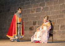 El Parc d’Artilleria de Peníscola acull la representació teatral ‘El Papa del Mar’