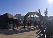 La quarta edició de la 5K Solidària de Peníscola reuneix 300 corredors