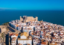 L'Ajuntament de Peníscola confeccionarà un catàleg d'empreses i serveis de la població i estudia la posada en marxa d'una APP per a lliuraments a domicili