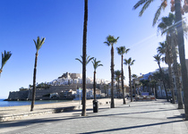 Peníscola es focalitza en l'hospitalitat i programa un Pla d'Ocupació per a crear un equip d'atenció al visitant durant els mesos d'estiu