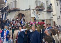 Emotiva Misa y Procesión del Encuentro en Peñíscola