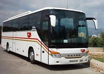 L'Ajuntament de Peníscola adjudica el servei de transport escolar subvencionat per al primer trimestre del curs