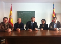 L'alcalde demanarà a la Conselleria de Pesca millores per al sector en la localitat