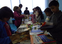 Nou collage en el Centre Juvenil fet pels mateixos jóvens