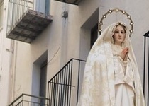 Emotiva Misa y Procesión del Encuentro en Peñíscola