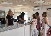 Peñíscola ha atendido, en la primera mitad de la temporada estival, más de 30.000 consultas en las oficinas de información turística