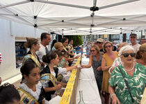 Peníscola dedica als seus turistes una jornada especial de les seues Festes Patronals