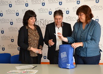 Comerç realitza el sorteig de la campanya de Setmana Santa i reparteix onze premis