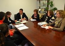 La comunitat educativa de Peníscola estudia, juntament amb la Regidoria de Cultura, la possibilitat de crear un Banc de Llibres per al CEIP D. Jaime Sanz