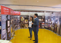 La Biblioteca Municipal de Peníscola acull l’exposició sobre Vicent Andrés Estellés