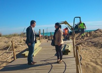 Noves obres d’ampliació de la regeneració de les dunes en la platja Nord de Peníscola