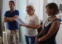 Creu Roja Peníscola celebra els 150 anys de l'agrupació amb l'estrena en xarxes socials i la lectura d'un manifest