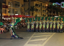 L’Associació Cultural de Moros i Cristians de Peníscola celebra la primera desfilada del seu 30 aniversari
