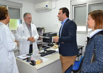 Andrés Martínez i els coordinadors de l'equip mèdic han urgit en la seua reunió amb Conselleria la licitació de l'equipament del nou centre de salut