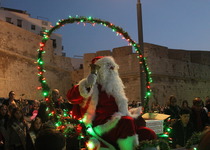 El pare Noel arriba a Peníscola