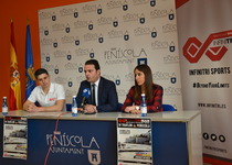 La celebració del IV Triatló MD de Peníscola suma al voltant de 800 inscrits