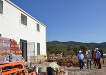 L’obra de la Caserna del Pebret habilita un espai per a ús públic en el cor del parc natural