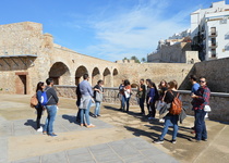 Peníscola rep grups organitzat motivats per la ruta de Game of Thrones