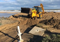 L’Ajuntament de Peníscola treballa per pal·liar els efectes del temporal marítim a la platja