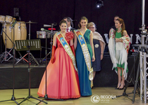 Una nova Dama s’ha presentat aquest cap de setmana, en aquesta ocasió, de la mà de l’Associació Cultural de Moros i Cristians.