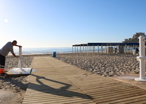 L’Ajuntament de Peníscola intensifica les auditories dels serveis en platges perquè lluïsquen perfectes