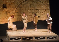 La vintena edició del Festival de Teatre Clàssic del Castell de Peníscola va sumar anit un nou ple