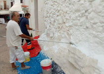 Comencen les tasques de pintura en l’ermita de la Mare de Déu de l’Ermitana de Peníscola