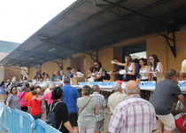 Sardinada benèfica i jocs aquàtics infantils a Peníscola