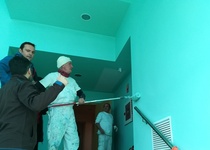 La Brigada Municipal d’Obres i Serveis continua amb el manteniment d’edificis municipals amb la pintura de diversos espais