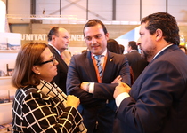 Jornada de treball intens per als representants de Peníscola a FITUR, en el Dia de la Comunitat Valenciana
