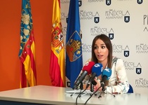 L'equip de govern de l'Ajuntament de Peníscola se suma a l'acció reivindicativa del comerç local en contra la venda fraudulenta